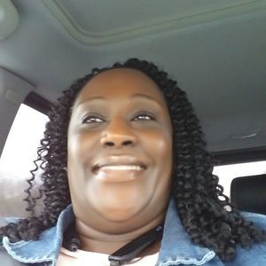 Meet your Posher, Brenda